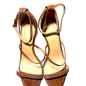 Banana Republic Suede High Heel Sandals Strappy Ankle Strap Size 7.5 Brown